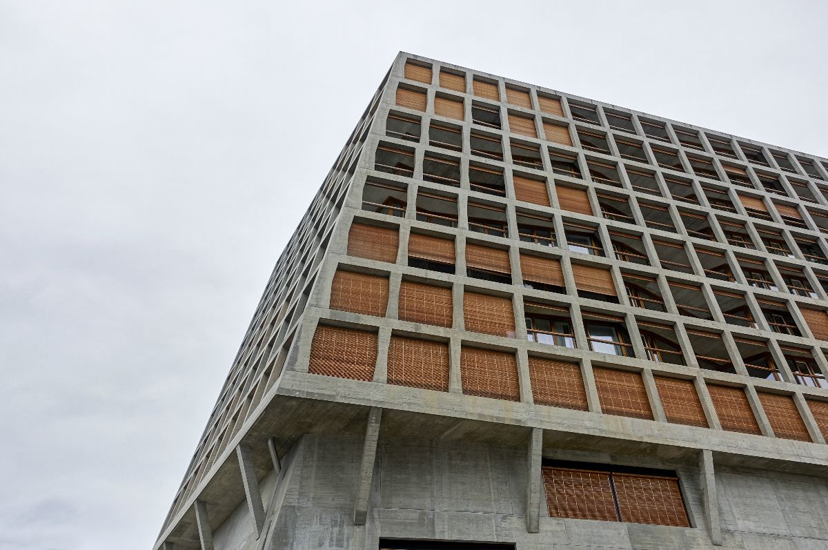 Campus der Künste: Studierenden-Wohnungen "Helsiniki Dreispitz" (Herzog & DeMeuron, 2014)